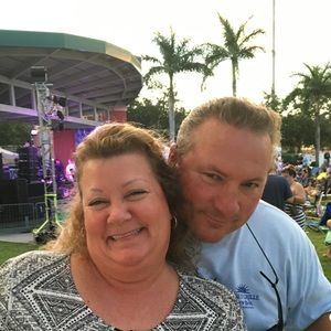 Meet your Posher, Paula